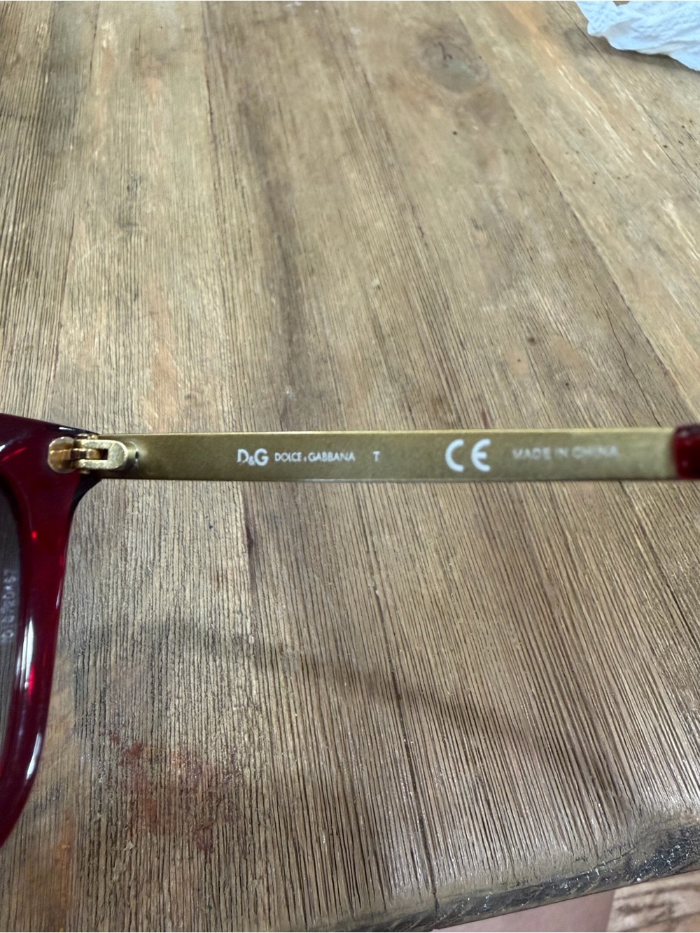 Vintage Dolce & Gabbana Red Square Sunglasses - Stylish UV Shades - Picture 4 of 10
